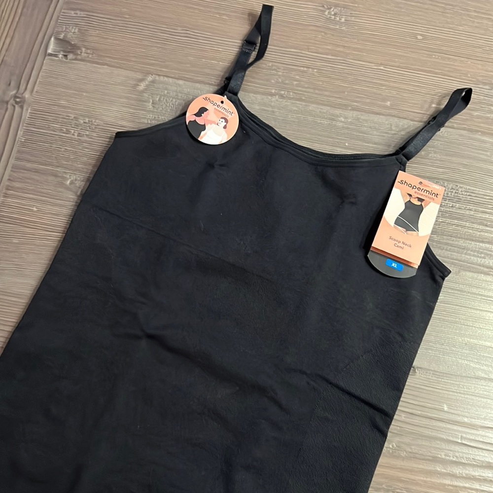 Shapermint scoop neck cami